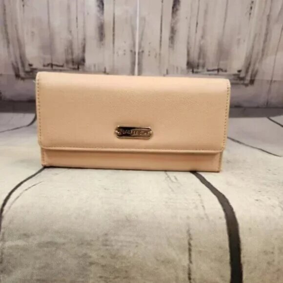 Nautica Handbags - Nautica Wallet